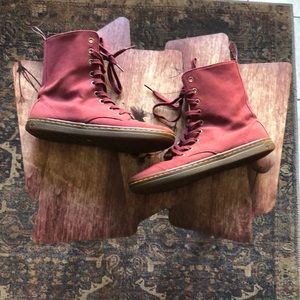 Dr. Marten Shoreditch Canvas Boots